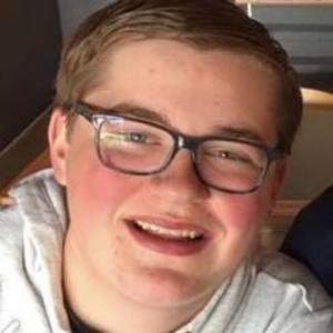 Meet your Posher, Carter